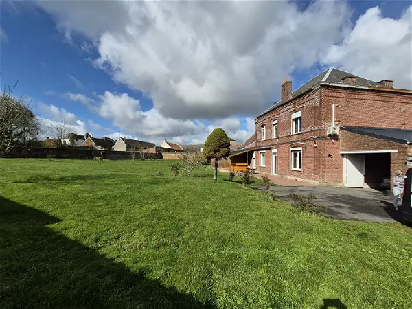 Achat maison 7 pièces - 178m² à Beauvois en cambresis (59157)