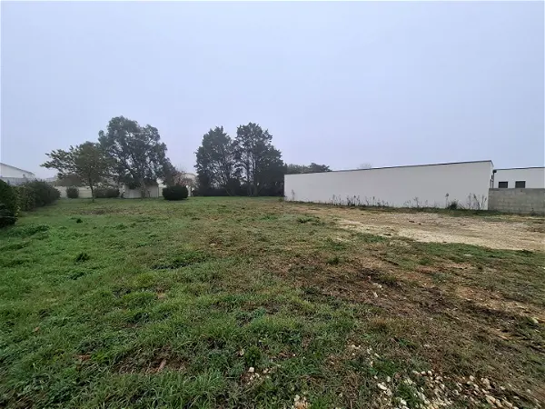 Terrain à vendre - VAUX SUR MER - 647 m²
