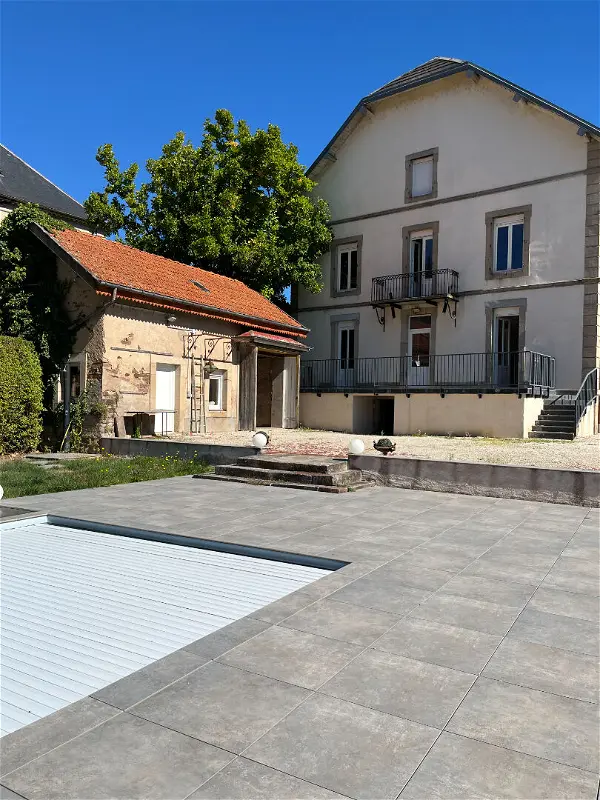 Maison à vendre - FOUGEROLLES SAINT VALBERT, 11 pièces