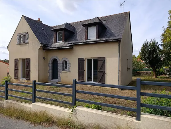 Maison à vendre - CHEMILLE, 6 pièces