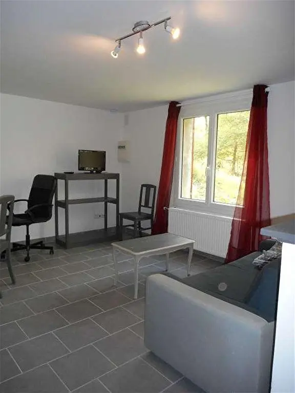 Location appartement 2 pièces - 42.05m² à Fontaines en sologne (41250)