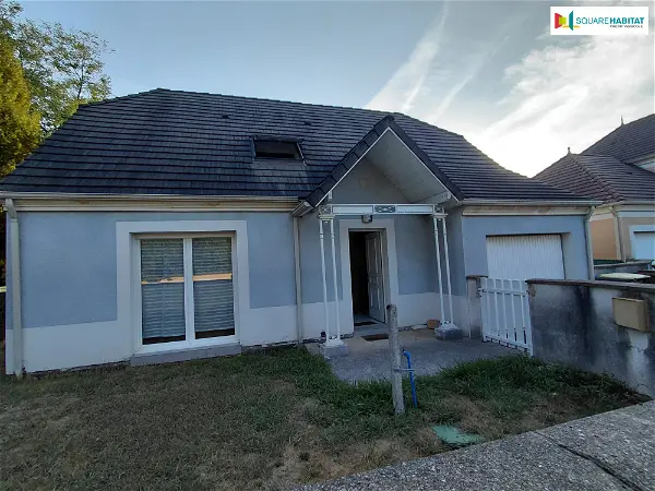 Location appartement 4 pièces - 110m² à Lons (64140)