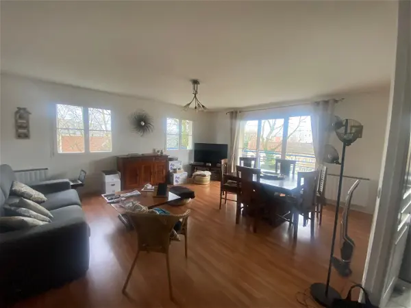 Location appartement 3 pièces - 78.35m² à Saint-andré-lez-lille (59350)