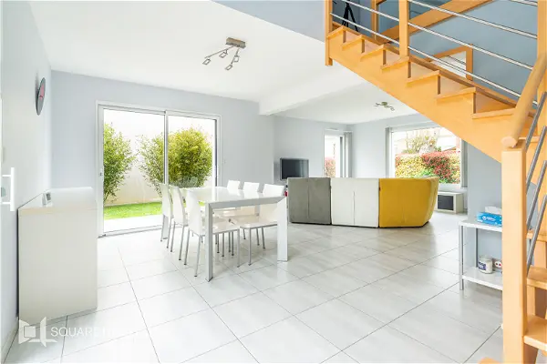 Maison à vendre - LA CHAPELLE SUR ERDRE, 5 pièces