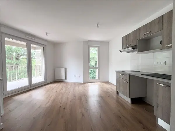 Location appartement 2 pièces - 41.8m² à Nantes (44300)