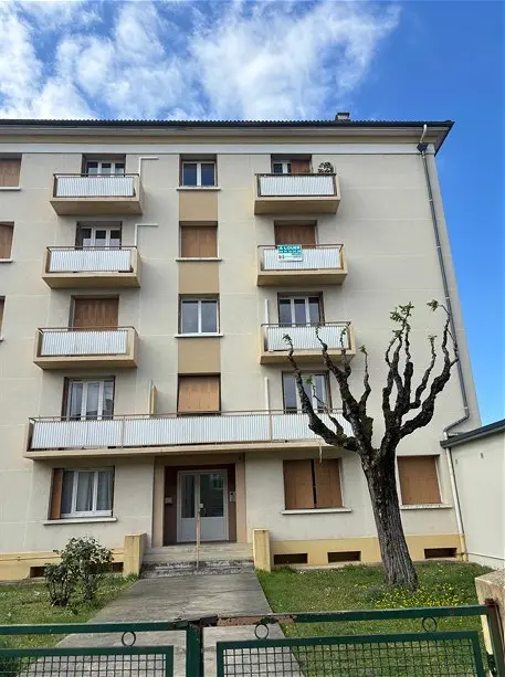 Appartement à louer - Bourg-de-Péage, 3 pièces
