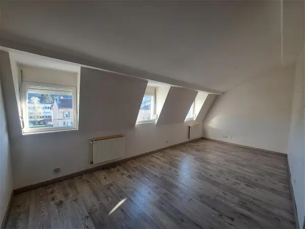 Location appartement 3 pièces - 53.42m² à Bourgoin-jallieu (38300)
