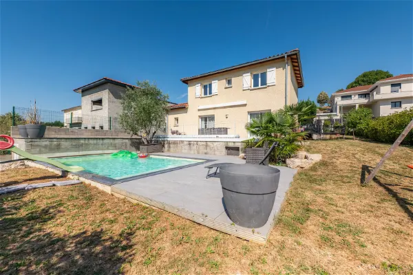 Achat maison 7 pièces - 115.94m² à Vienne (38200)