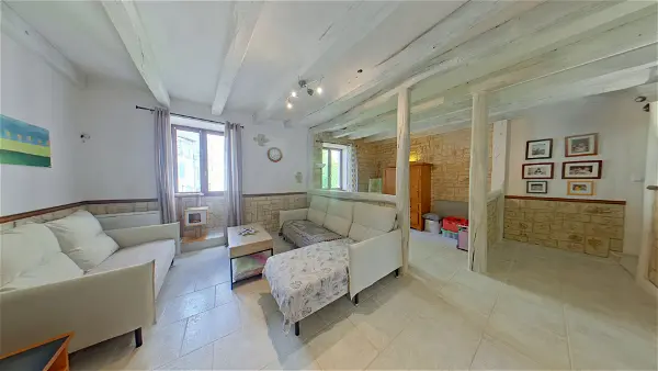 Maison à vendre - L ISLE JOURDAIN, 5 pièces