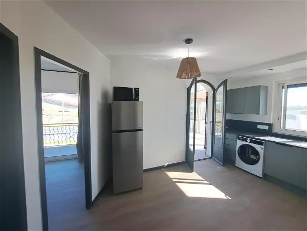Location appartement 3 pièces - 36.19m² à Saint-bonnet-de-mure (69720)