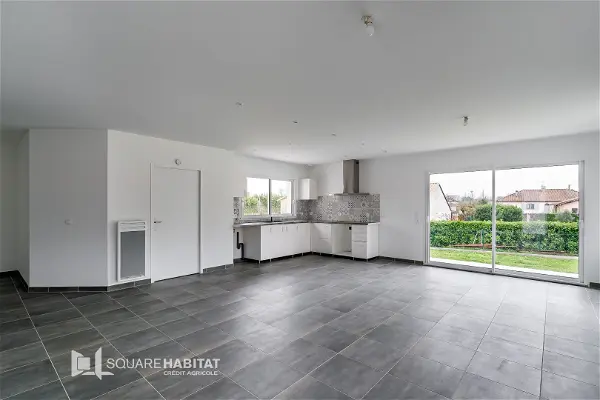 Location maison 5 pièces - 121.19m² à Ambares-et-lagrave (33440)