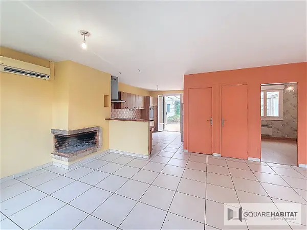 Maison à vendre - LE RELECQ KERHUON, 6 pièces