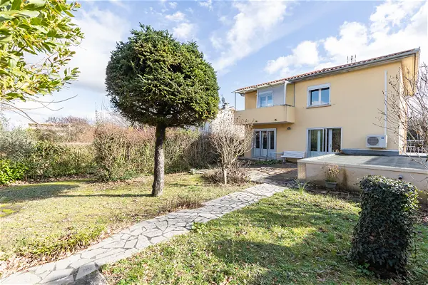 Maison à vendre - RAMONVILLE SAINT AGNE, 7 pièces