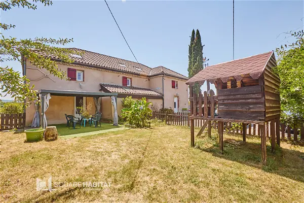 Achat maison 5 pièces - 156m² à Villeneuve sur lot (47300)