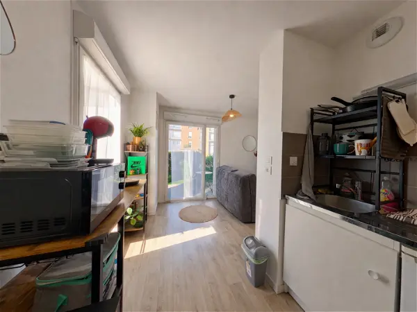 Appartement à louer - MIGNALOUX-BEAUVOIR, 1 pièce