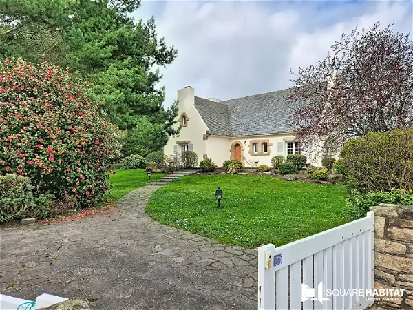 Maison à vendre - PLESCOP, 6 pièces