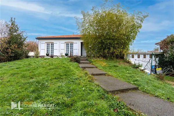 Maison à vendre - LANDEVIEILLE, 6 pièces