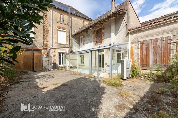 Achat maison 5 pièces - 156m² à La chataigneraie (85120)