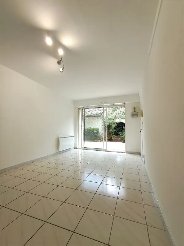 Location appartement 2 pièces - 38m² à Val de meuse (52140)