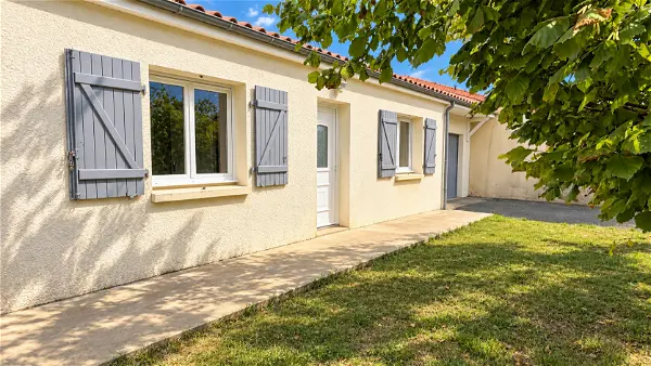 Maison à vendre - SAINT GEORGES LES BAILLARGEAUX, 5 pièces