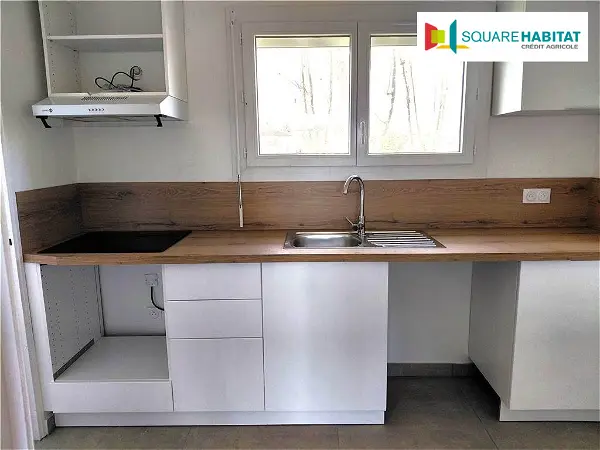 Location appartement 3 pièces - 72m² à Fleurance (32500)