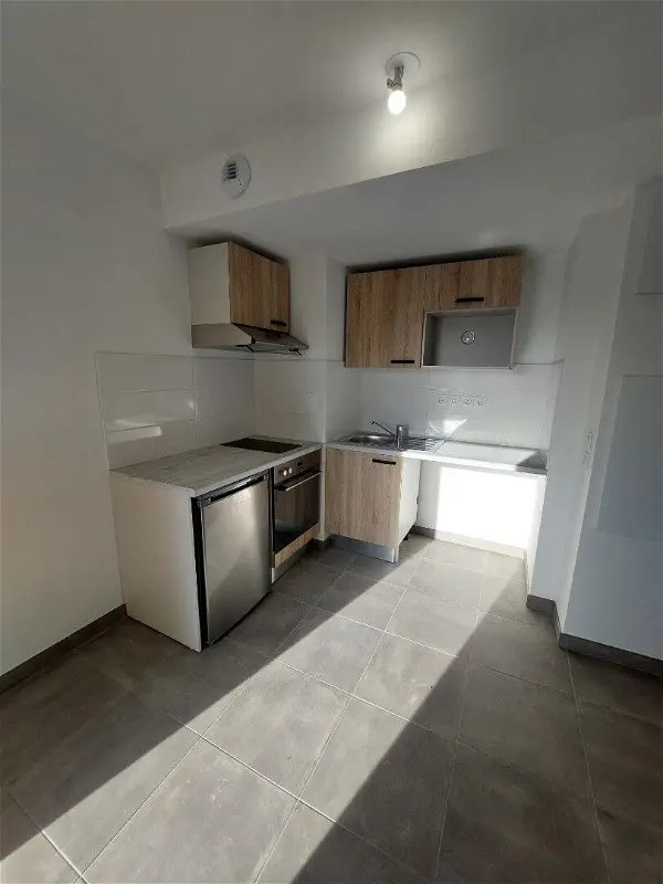 Appartement à louer - Villefontaine, 1 pièce