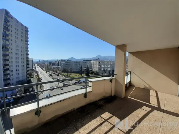 Appartement à louer - CLERMONT-FERRAND, 2 pièces