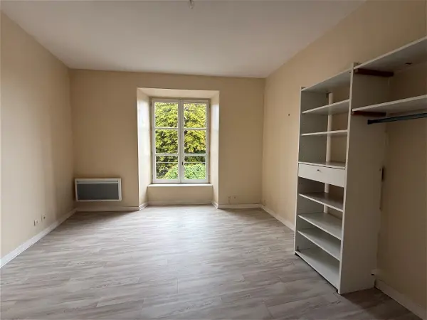 Location appartement 2 pièces - 62.11m² à Sauxillanges (63490)