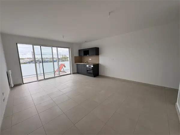 Location appartement 2 pièces - 51.9m² à Saint gilles croix de vie (85800)