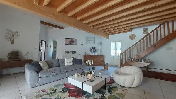 Maison à vendre - NIEUL LES SAINTES, 8 pièces
