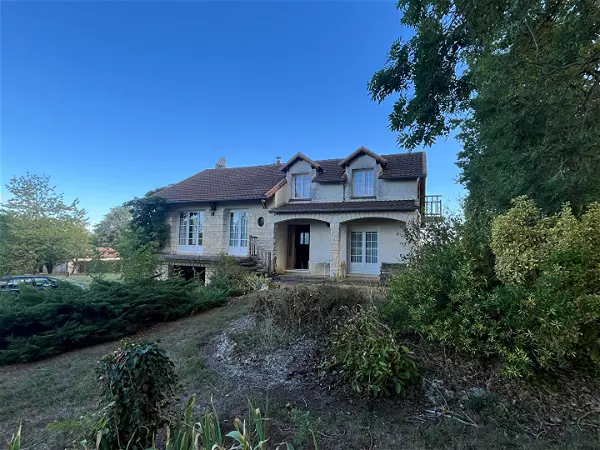 Achat maison 6 pièces - 129.04m² à Saint secondin (86350)