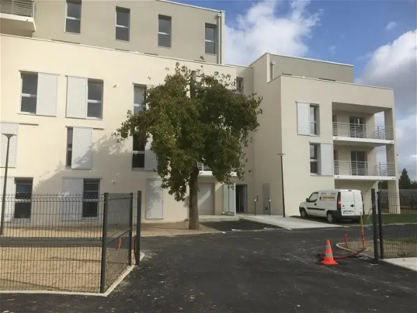 Location appartement 2 pièces - 40.42m² à Tours (37100)