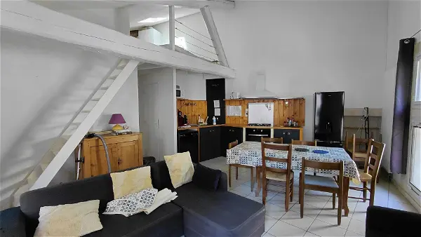 Location maison 5 pièces - 96.23m² à Arles (13200)