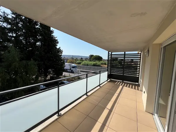 Appartement à louer - ROGNAC, 2 pièces