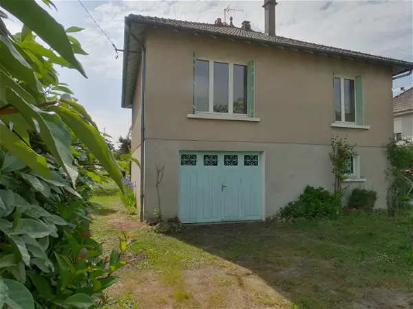 Maison à vendre - MONTMORILLON, 4 pièces