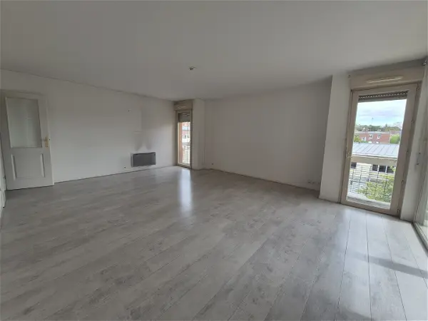 Location appartement 3 pièces - 78.94m² à Valenciennes (59300)