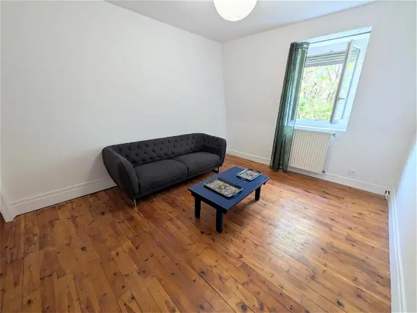 Appartement à louer - Grenoble, 4 pièces