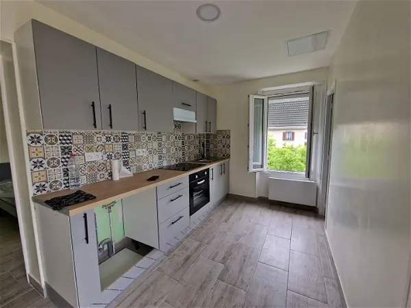 Appartement à louer - MIGENNES, 2 pièces