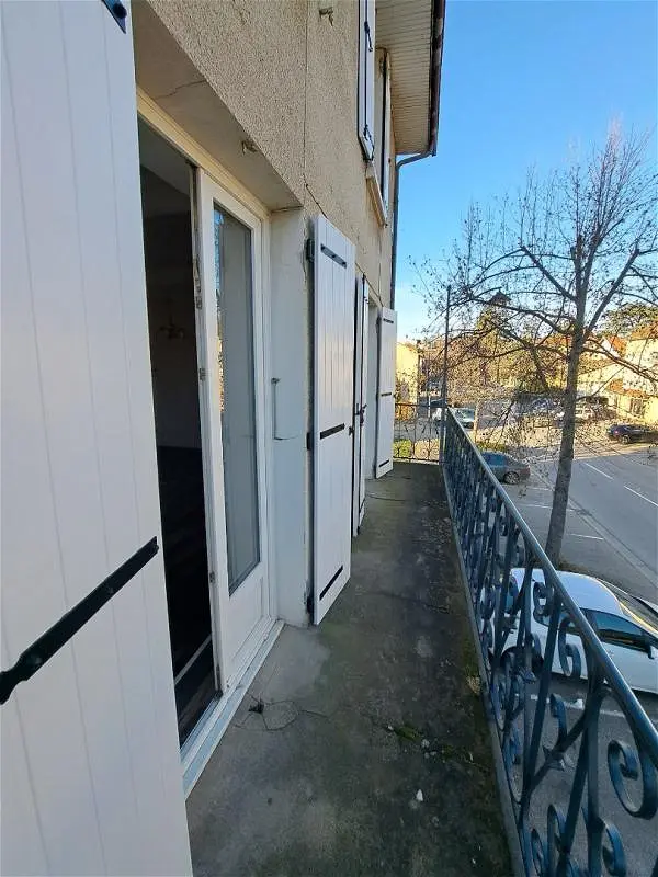 Appartement à louer - Beaurepaire, 3 pièces
