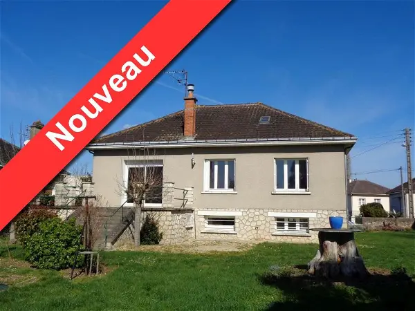 Maison à louer - MONTMORILLON, 3 pièces