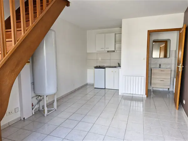 Location appartement 2 pièces - 24m² à Auxerre (89000)