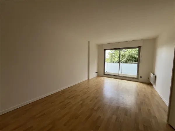 Location appartement 2 pièces - 47.75m² à Bordeaux-cauderan (33200)