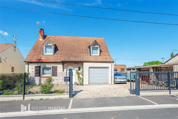Maison à vendre - QUAROUBLE, 7 pièces