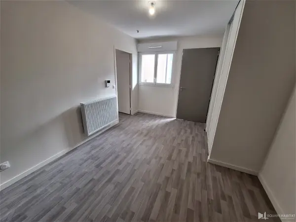 Appartement à louer - CLERMONT FERRAND, 2 pièces