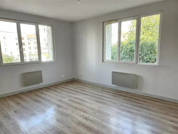 Appartement à louer - Valence, 2 pièces