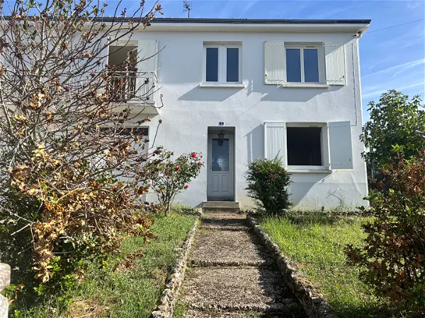 Achat maison 4 pièces - 80.49m² à Descartes (37160)