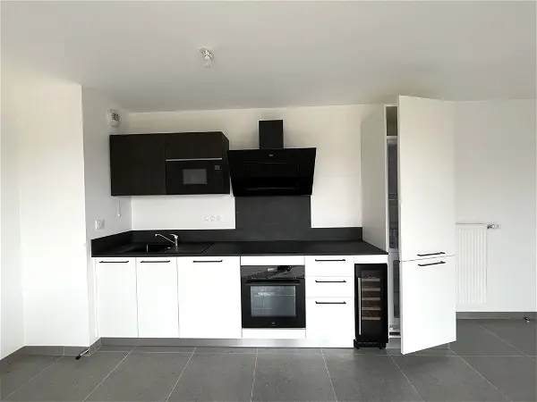 Appartement à louer - SAINT PRIVE SAINT MESMIN, 3 pièces