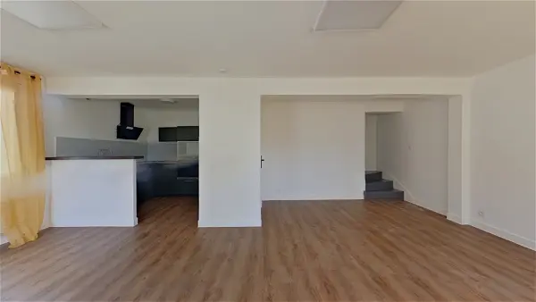 Appartement à louer - SCORBE CLAIRVAUX, 3 pièces