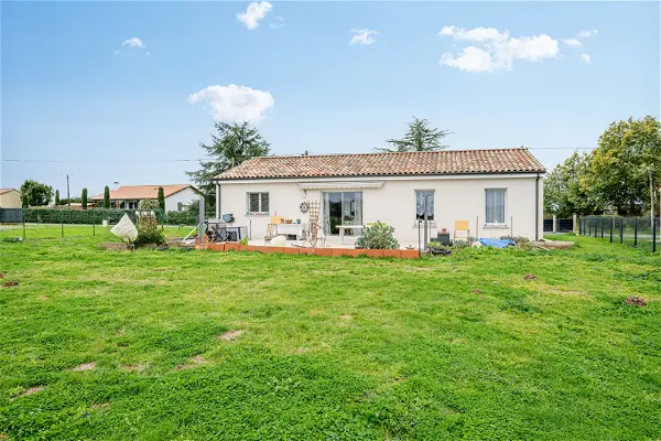 Maison à vendre - VALEYRAC, 4 pièces