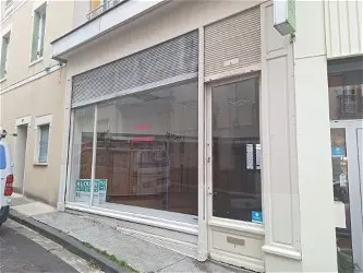 Local commercial à louer - CHATEL GUYON, 1 pièce
